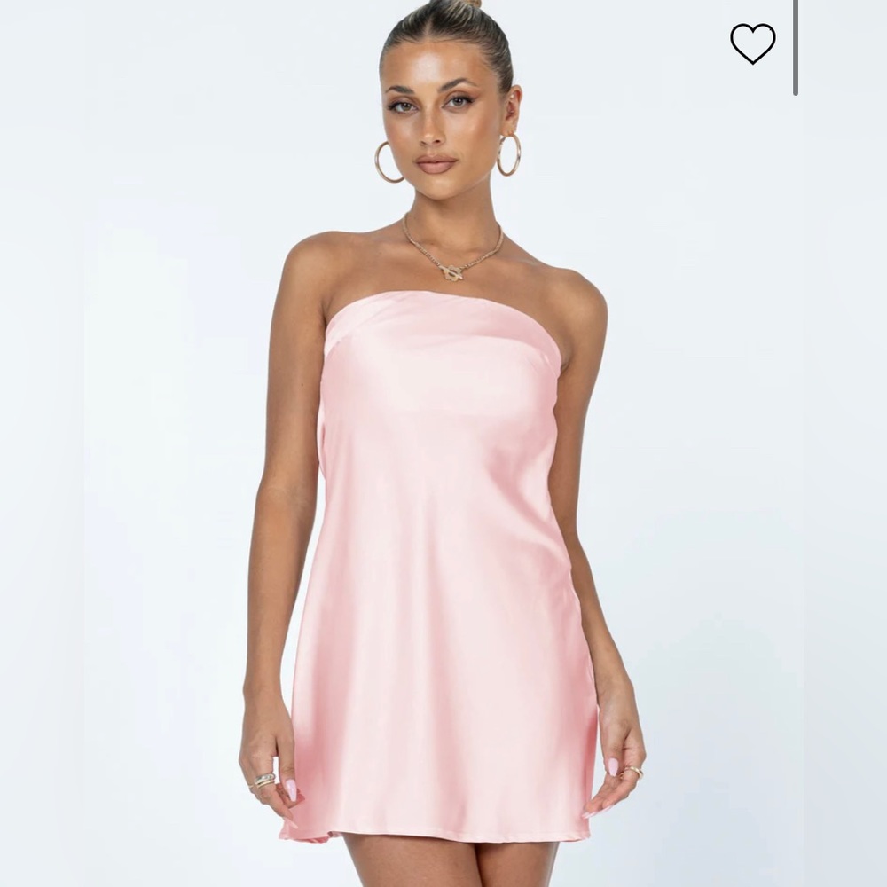 Adorable light pink, strapless mini dress